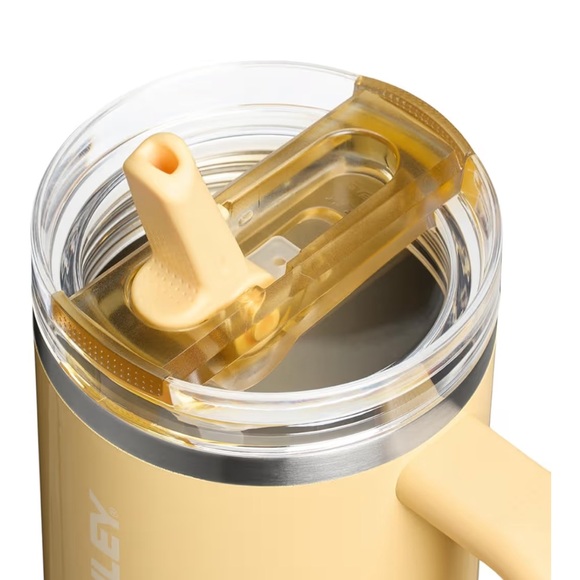 Stanley Protour 40oz in BUTTER GLOSS YELLOW - Picture 2 of 9